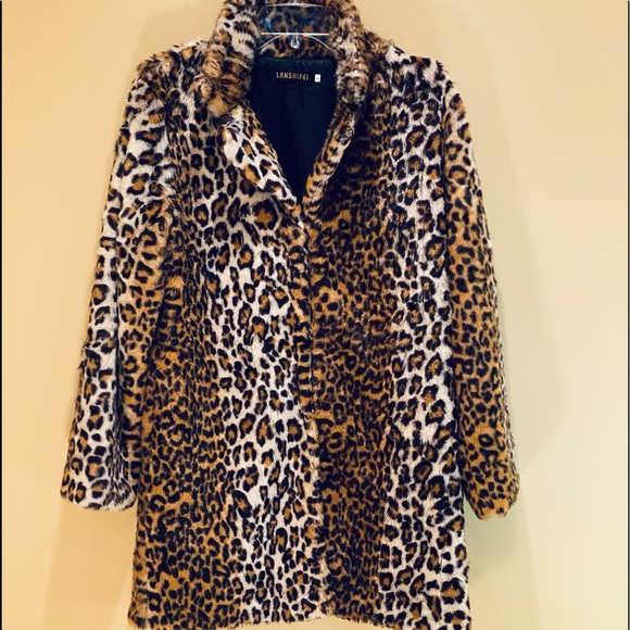 Lanshefei Jackets & Blazers - 🌟HP🌟NWOT Lanshefei Leopard Faux Fur Coat L